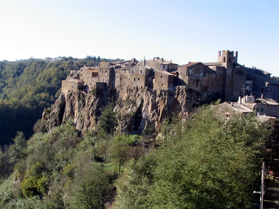 calcata1.jpg